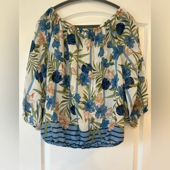 NWOT CeCe Women’s Floral Blouse - Picture 2 of 8